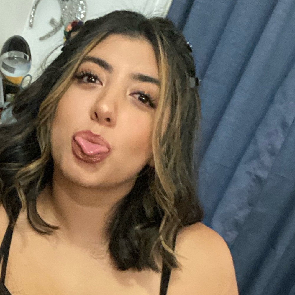 Meet your Posher, Lesly